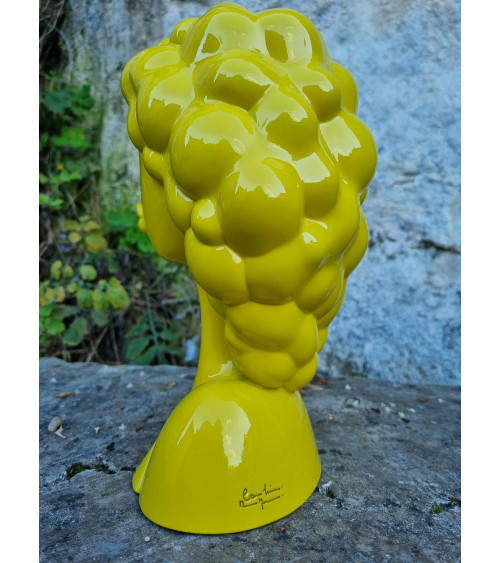 Belle Sculpture contemporaine en résine pleine de Caroline Montigneaux