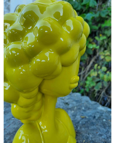 Belle Sculpture contemporaine en résine pleine de Caroline Montigneaux