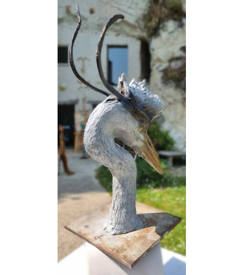 Tête de héron cendré en bronze patiné et coloré par Javier Ayarza Aro