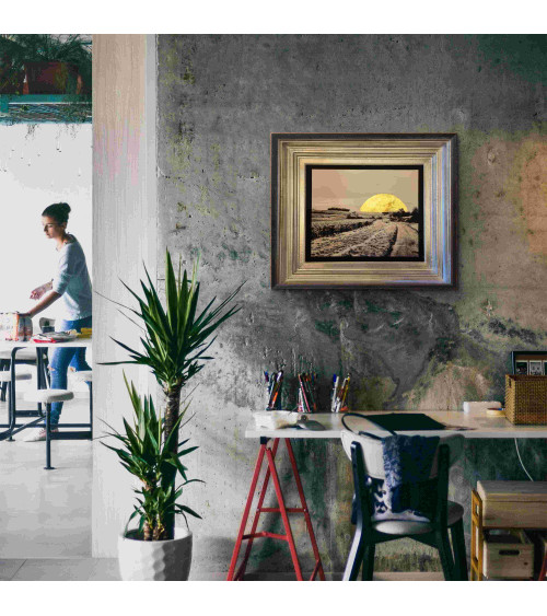 Photo surréaliste de la route de Champigny à Parnay orné du soleil or