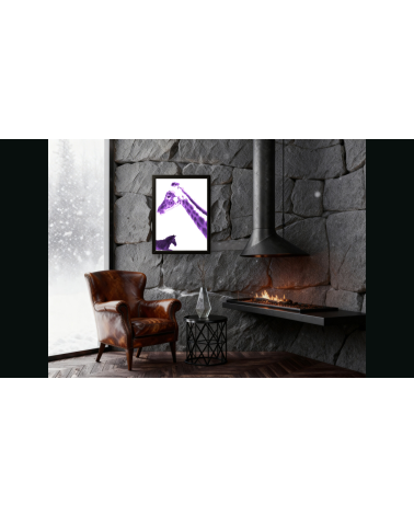 Photographie surréaliste en digigraphie d'une girafe du Niger violette