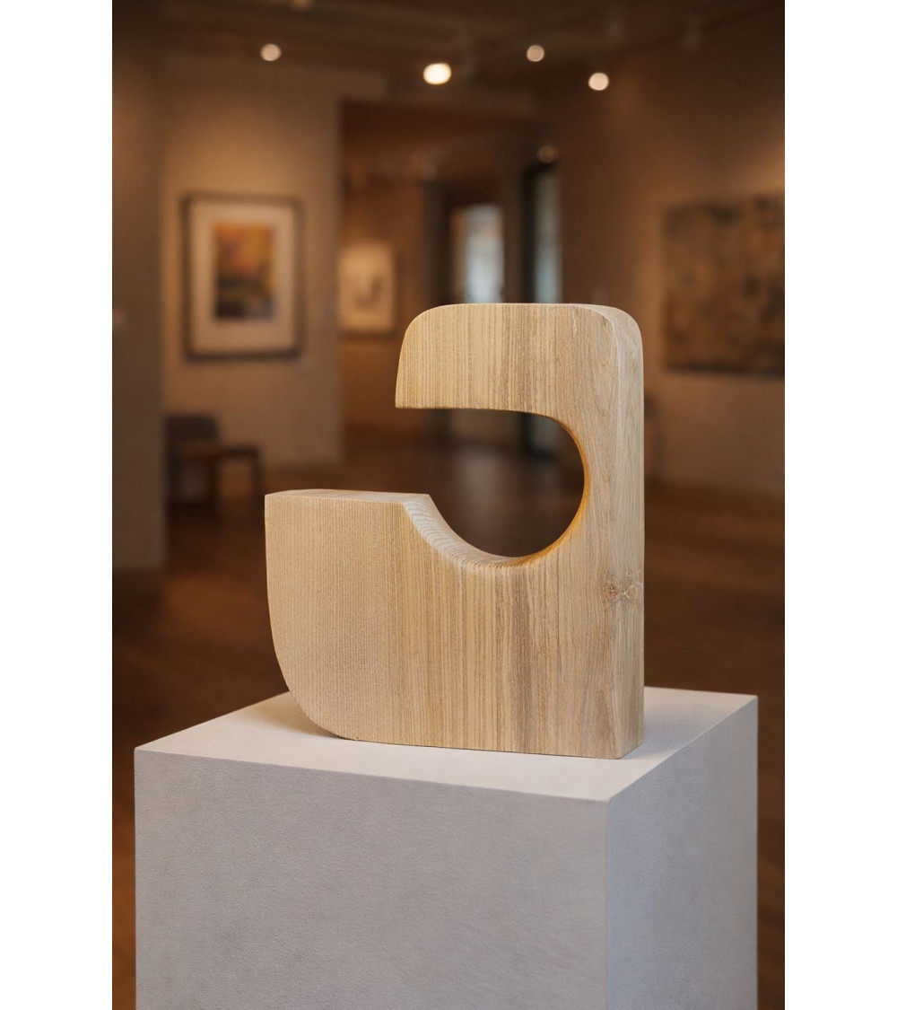 TYPO JG – Sculpture typographique en bois – Marie-Laure Teisseire