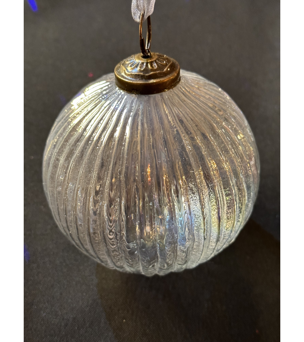 Boule de Noël en verre strié