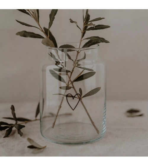 Vase ou photophore, en verre orné, d'un tendre cœur noir en filigrane
